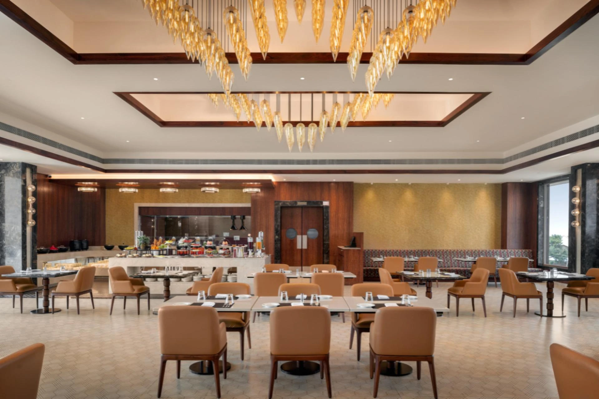 How Restaurants Improve Food Quality and Customer Loyalty