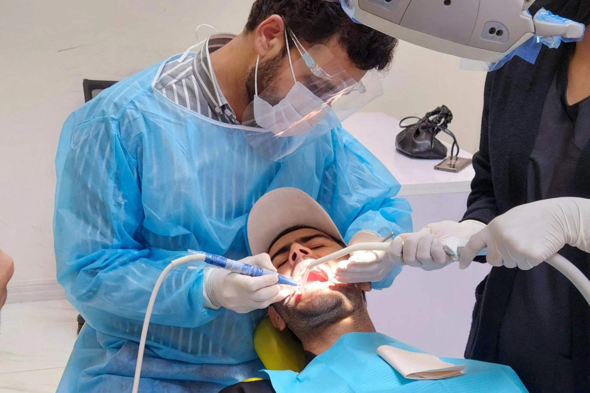 Essential Dental Care: A Comprehensive Guide for Lahore Residents