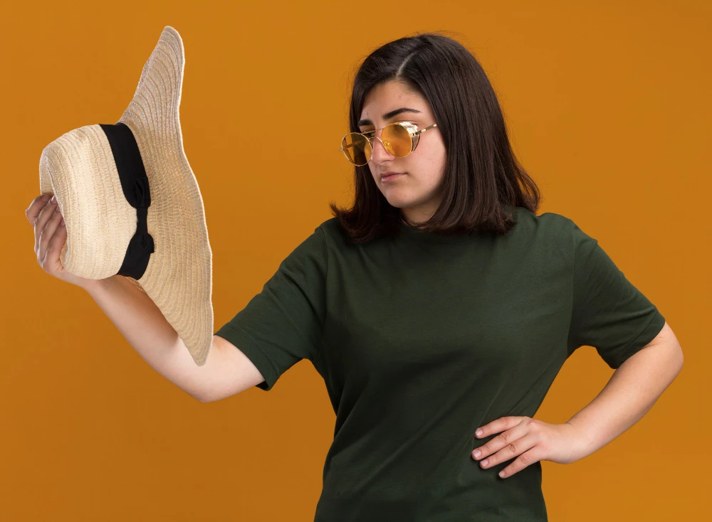 Latest Trends in T-Shirts for Girls in Pakistan