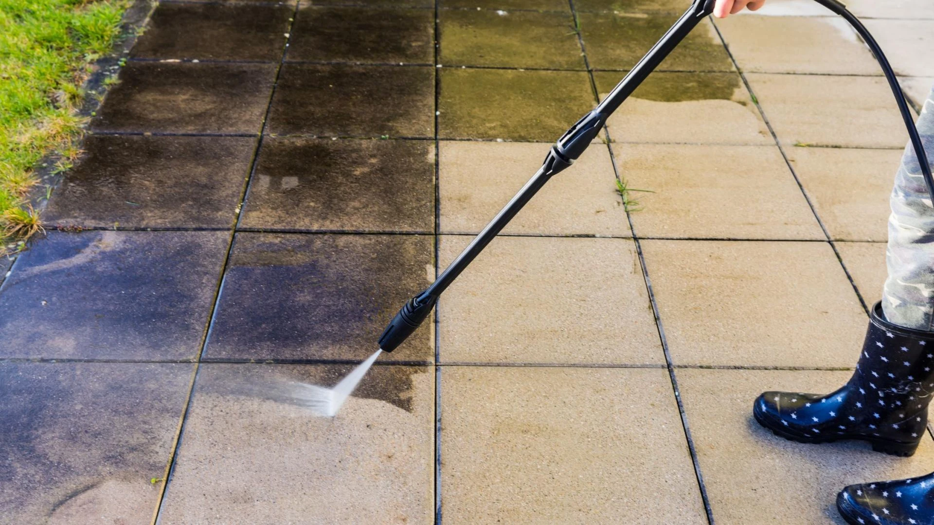 Need a Deep Clean for Your Home or Business? Why Local Power Washing in Idaho Falls Delivers Better Results