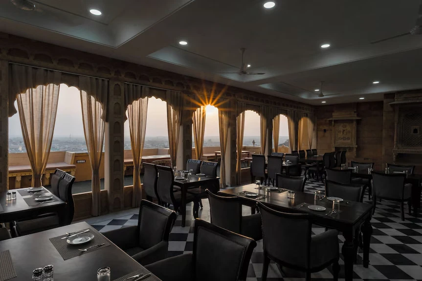 Enjoy Traditional Cuisine with Unmatched Fort Views