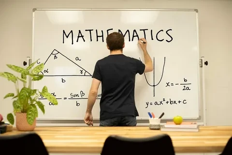 How Can Focused Maths Tutoring Improve IGCSE Exam Performance?