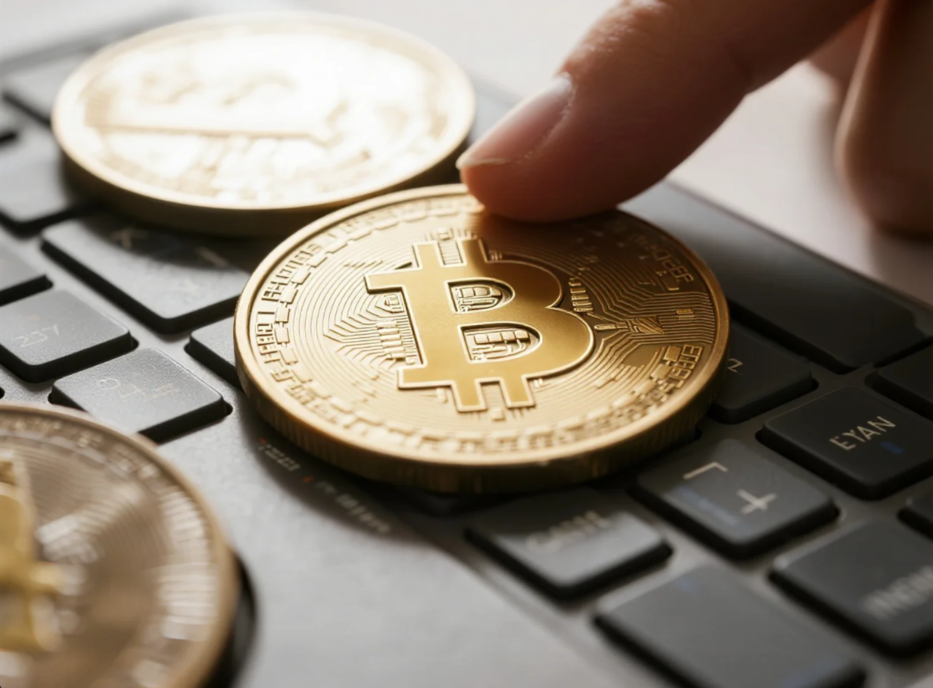 OKX vs Bitget: Which Crypto Exchange Fits Your Trading Style Better?