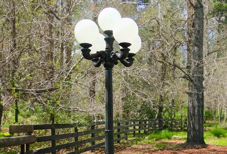 Street Lamp Pole Maintenance Tips Every Homeowner Should Know