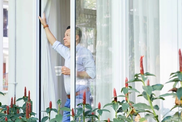 Which Sliding Mosquito Net Manufacturers Offer Best Quality & Service?