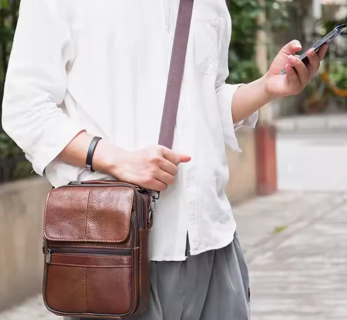 Leather Shoulder Bag for Men: A Smart Blend of Style, Function, and Durability