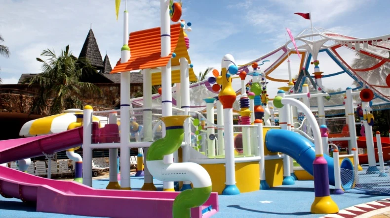 How to Choose the Right Splash-Pad Theme for Your Facility?