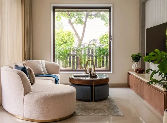 What to Look for in a Professional Interior Designer for Turnkey Home Renovation