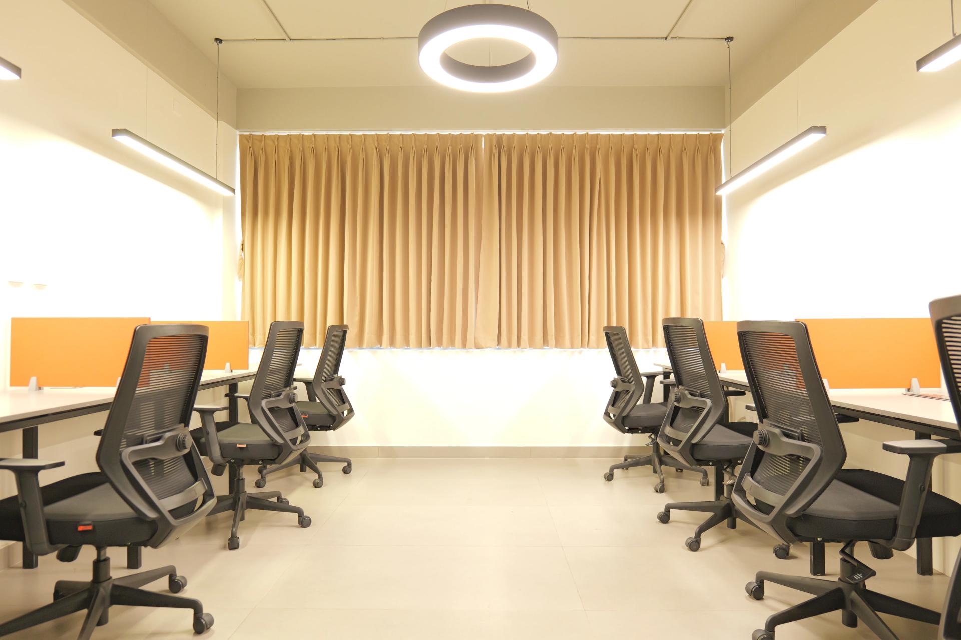 Top Benefits of Choosing a Coworking Space in Kochi for Your Business