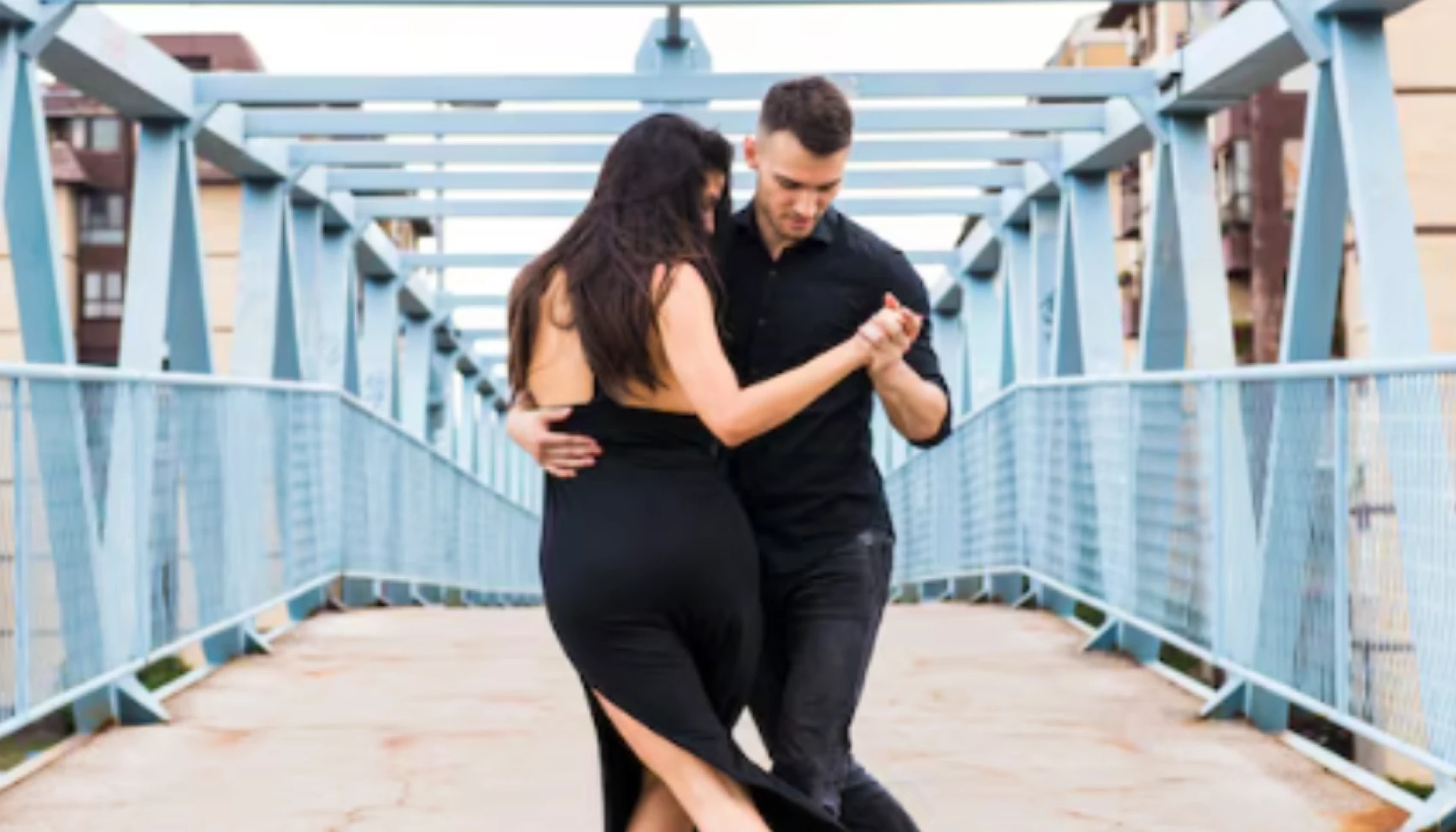 Ballroom Dancing Lessons in Cardiff: Elegance, Romance & Fitness Await