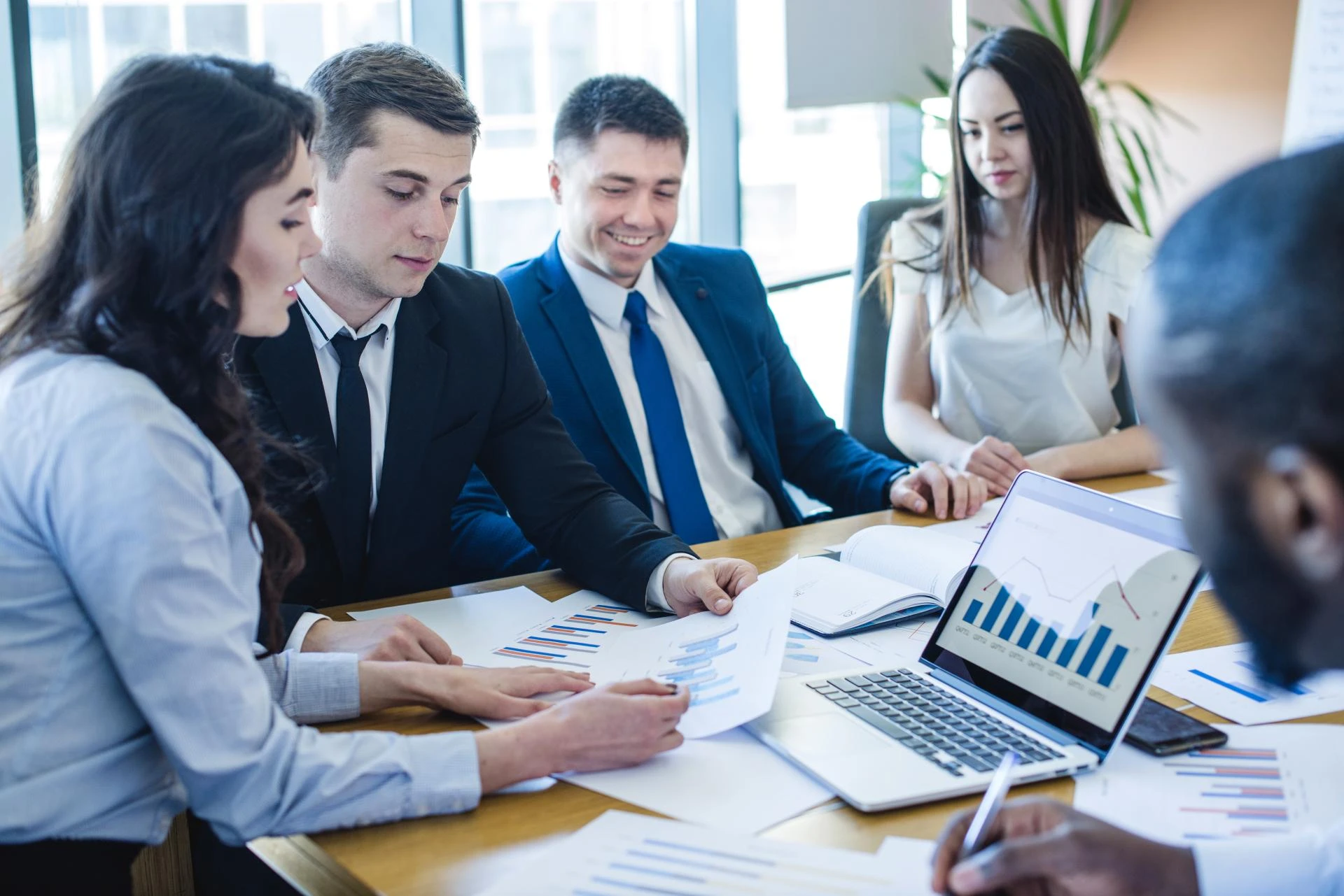 How Business Advisory Services Help Startups in Indiana Succeed