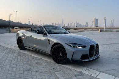 Rent an Audi in Dubai for Luxury, Performance, and Innovation