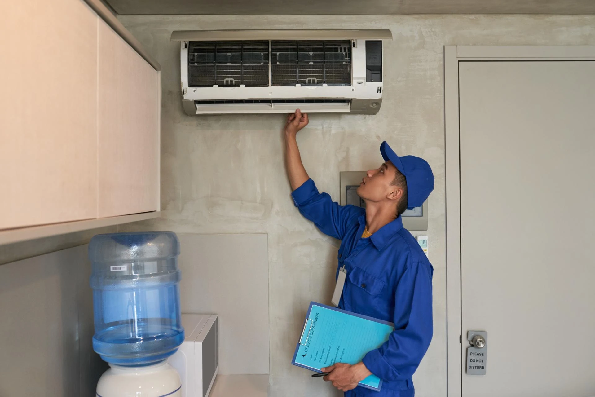 Keep Your Home Cool: The Advantages of Regular Air Conditioner Servicing Near Me