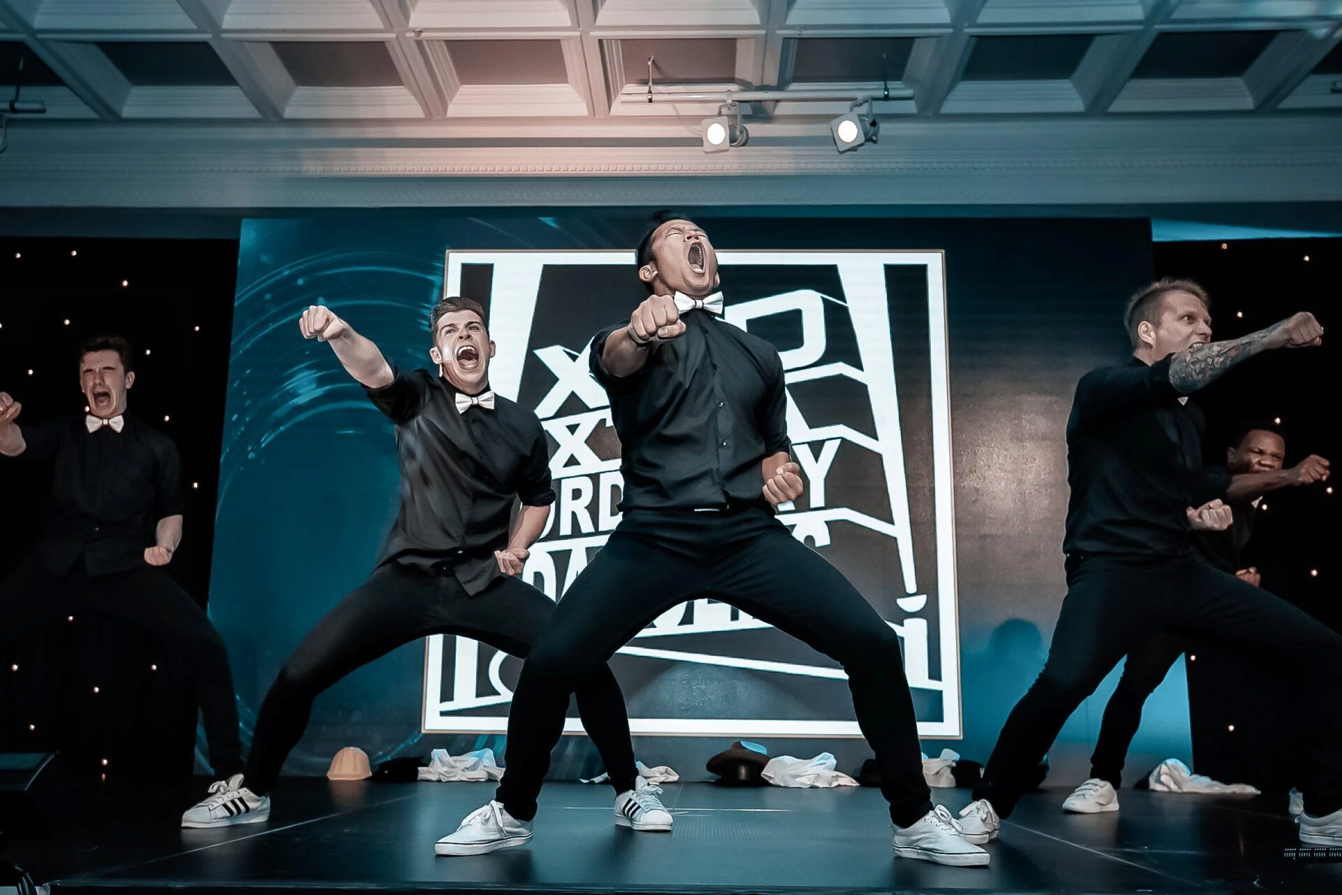 Practical Considerations When Choosing Modern Event Entertainment Services