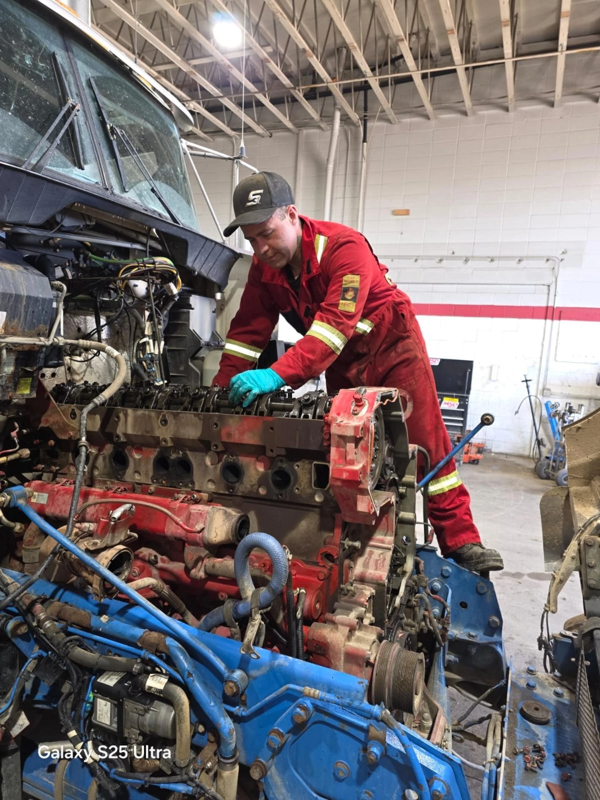 From Roadside to Job Site: How Mobile Truck Repair Keeps You Moving