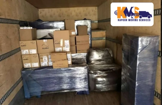 How Movers in Toronto Protect Your Office Equipment During Relocation?