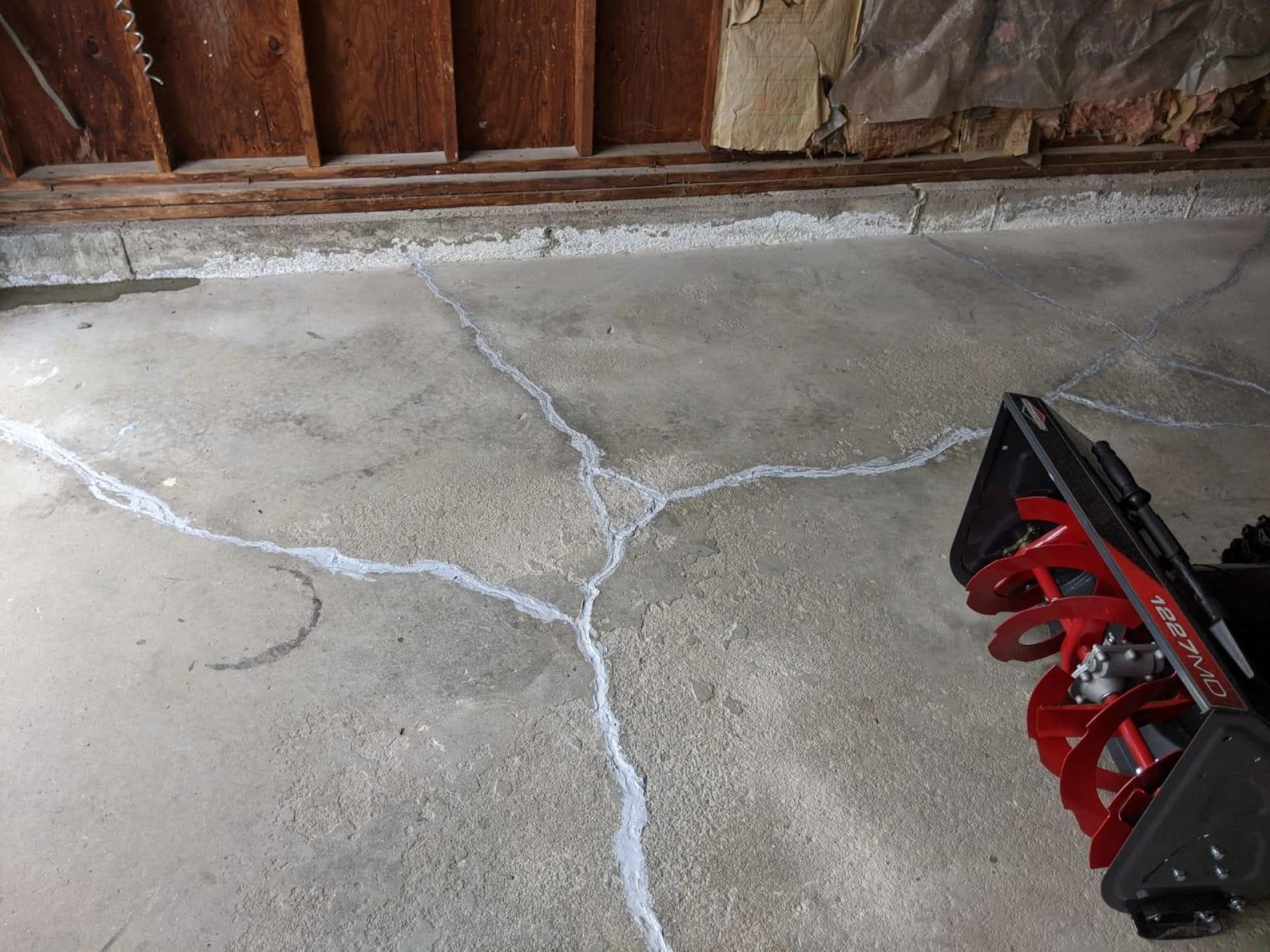 Signs It's Time to Repair Your Garage Floor