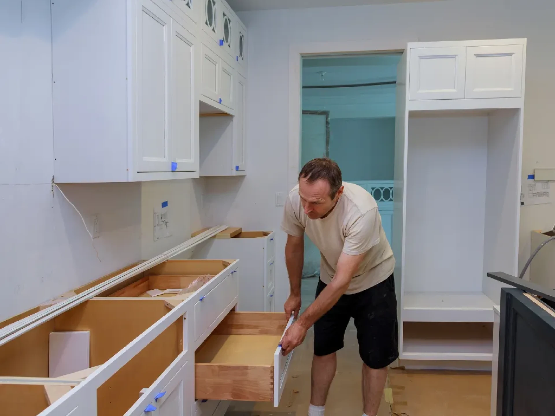 How to Measure for Cabinets: A Step-by-Step Guide for Homeowners