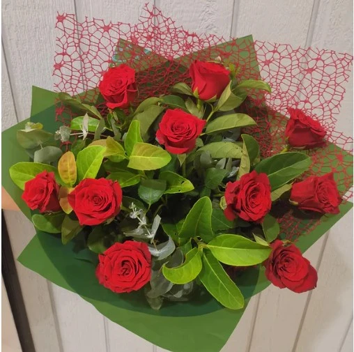 Celebrating Valentine’s Day With Meaningful Floral Gestures