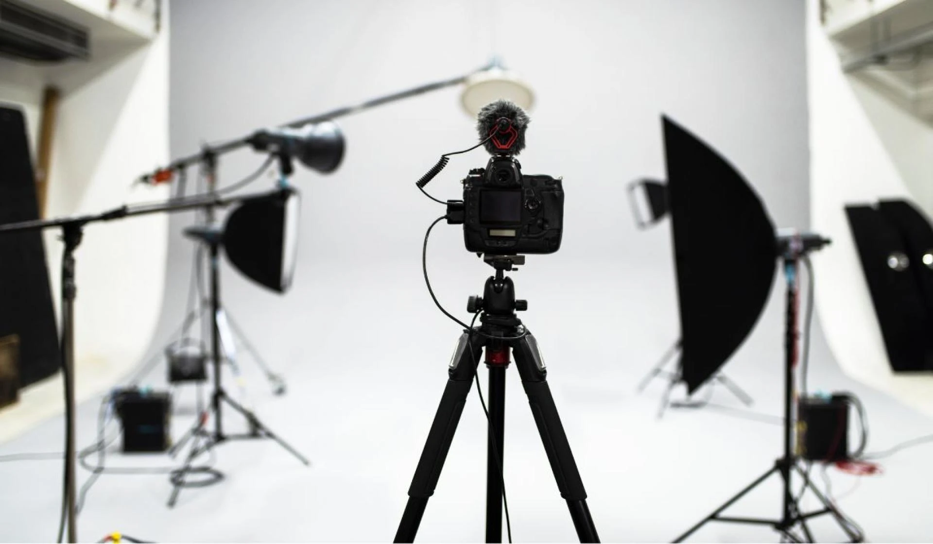 How to Choose the Right Montreal Product Photographer? 