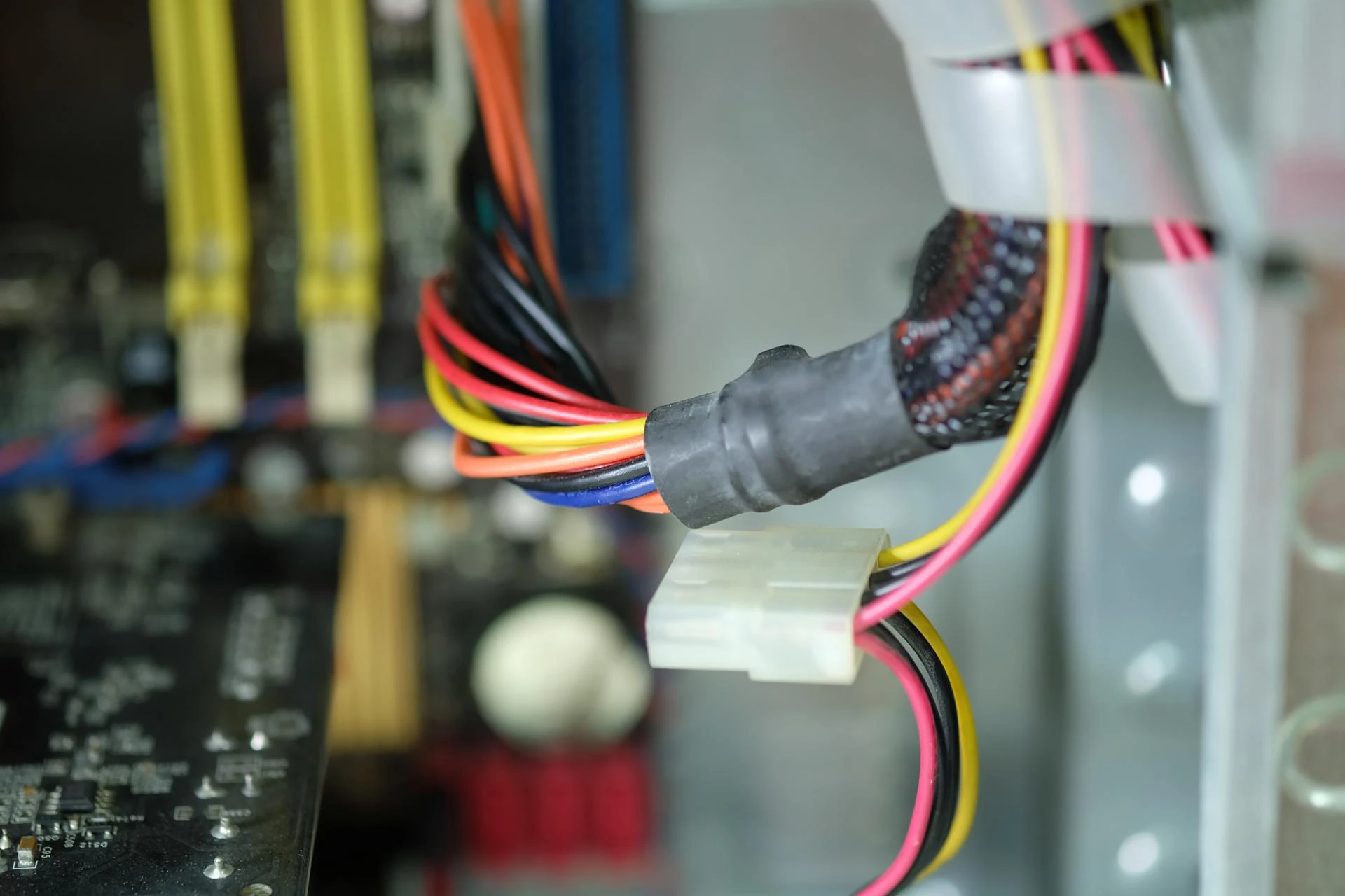 Why Choose Clearnet for Fiber Optic Cable Repair Services?