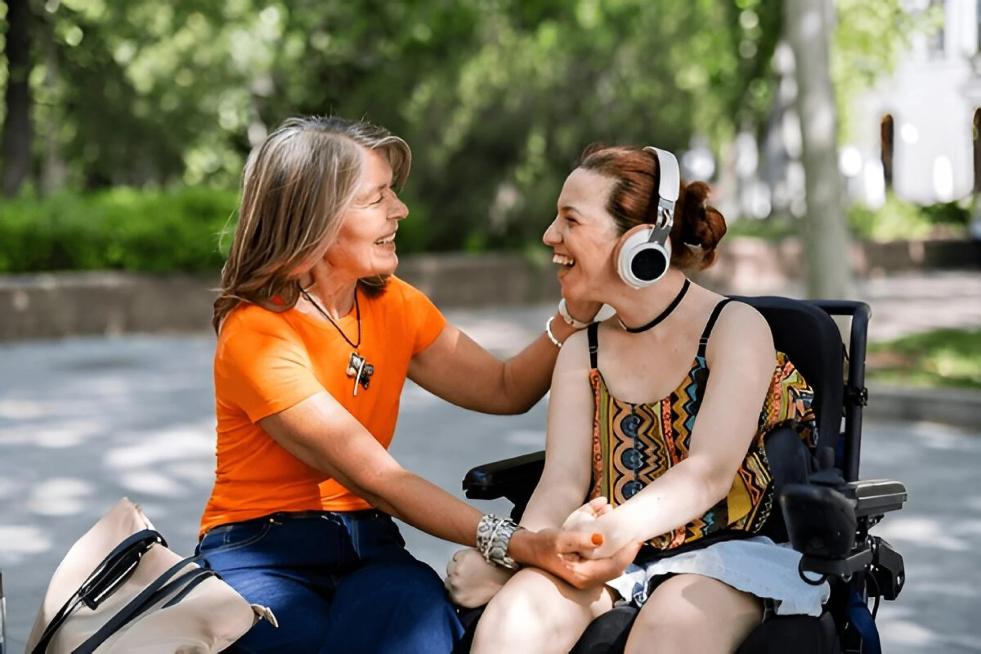 What Makes a Professional NDIS Support Coordinator the Key to Stress-Free NDIS Support Management?