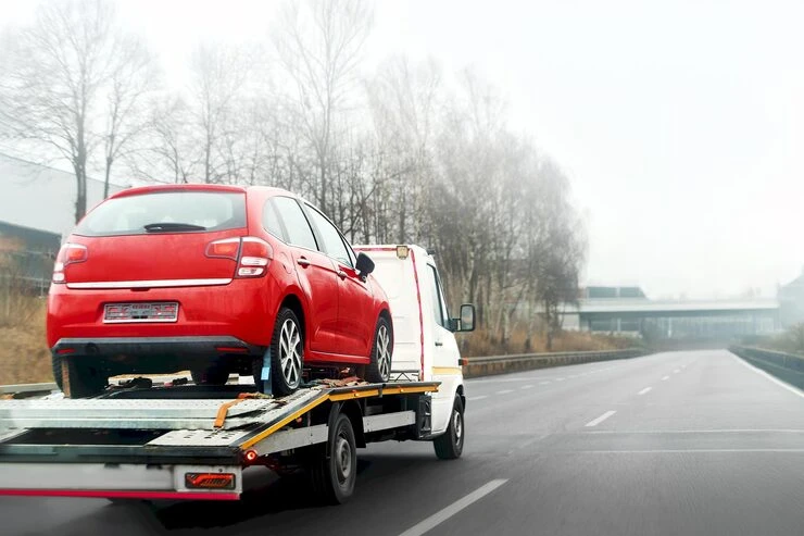 Why Tilt Tray Trucks Are the Safest Option for Bobcat Towing