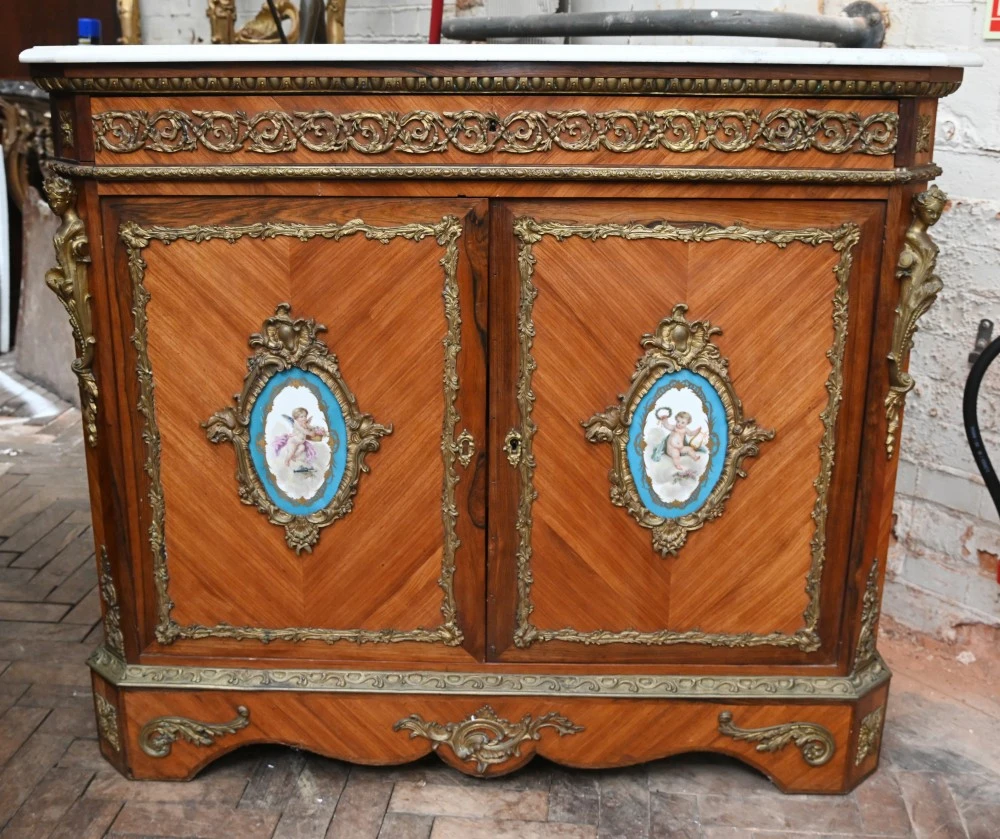 Understanding French Antique Furniture Eras – From Louis XVI to Art Deco