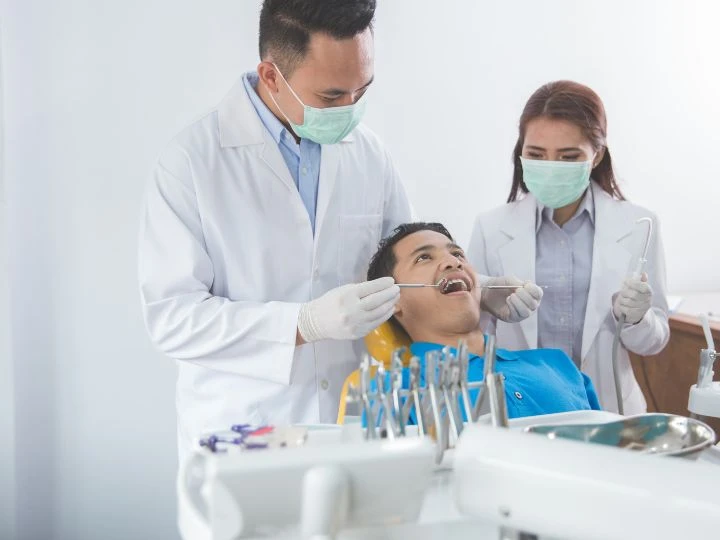 Why Is Choosing the Right Dentist Near Me So Important?