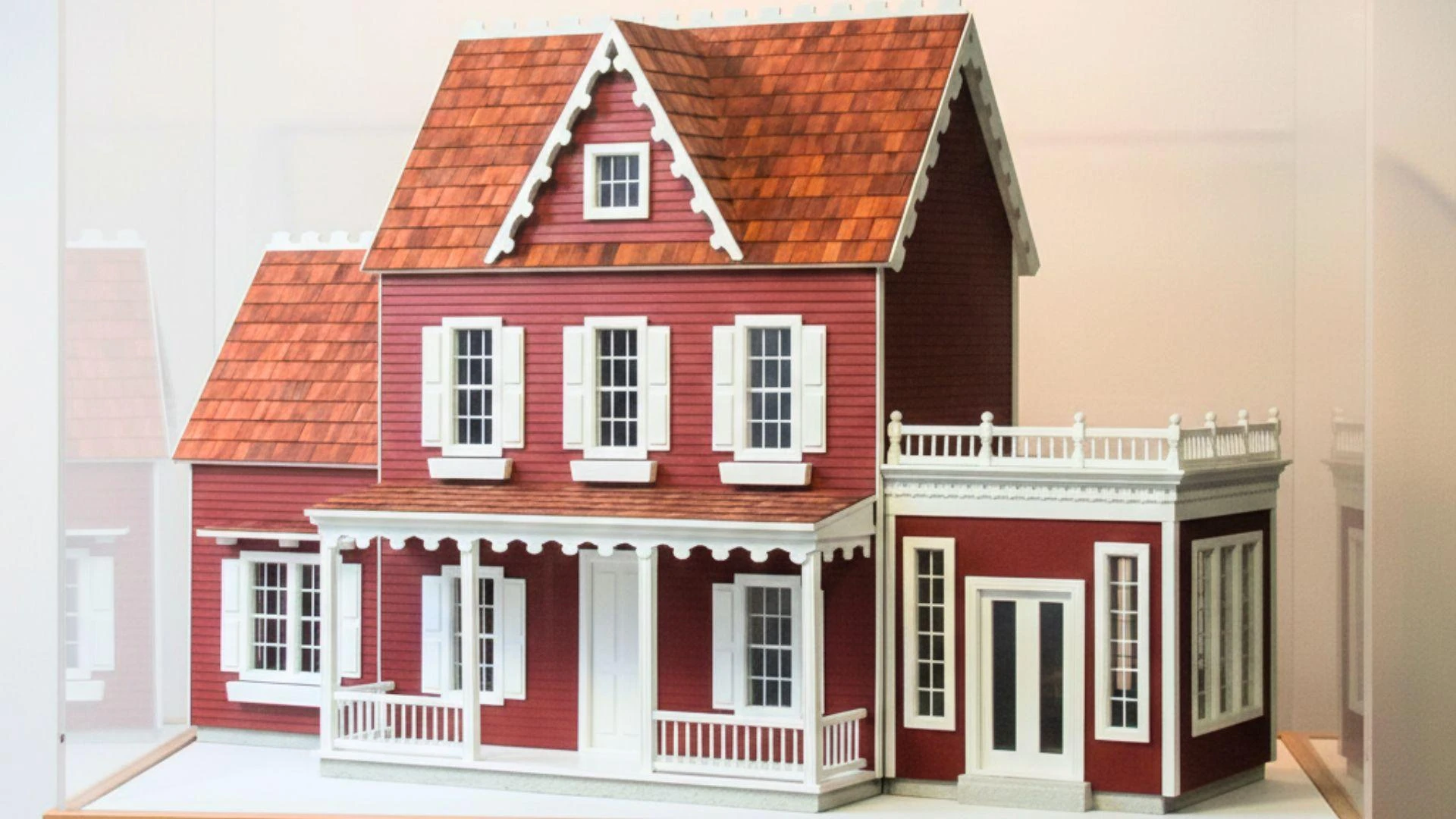 Top 9 Ways to Customize Your Unfinished DollHouses for Collectible Value in USA