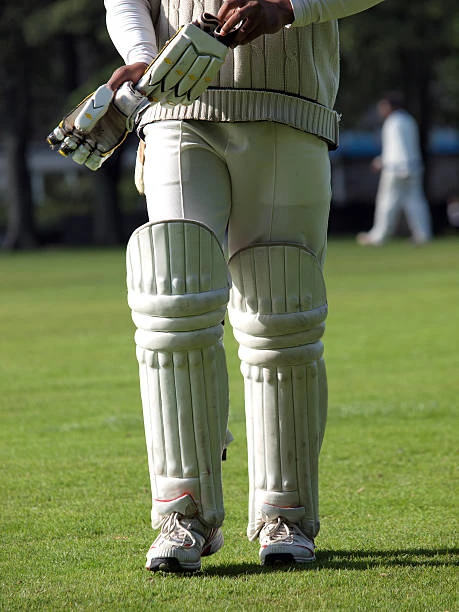 The Ultimate Guide to Choosing Women's Cricket Pads for Maximum Performance