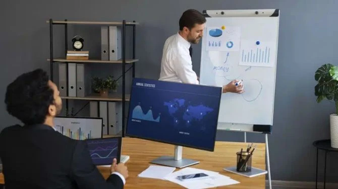 Expert B2B Advertising Agency for Strategic Growth