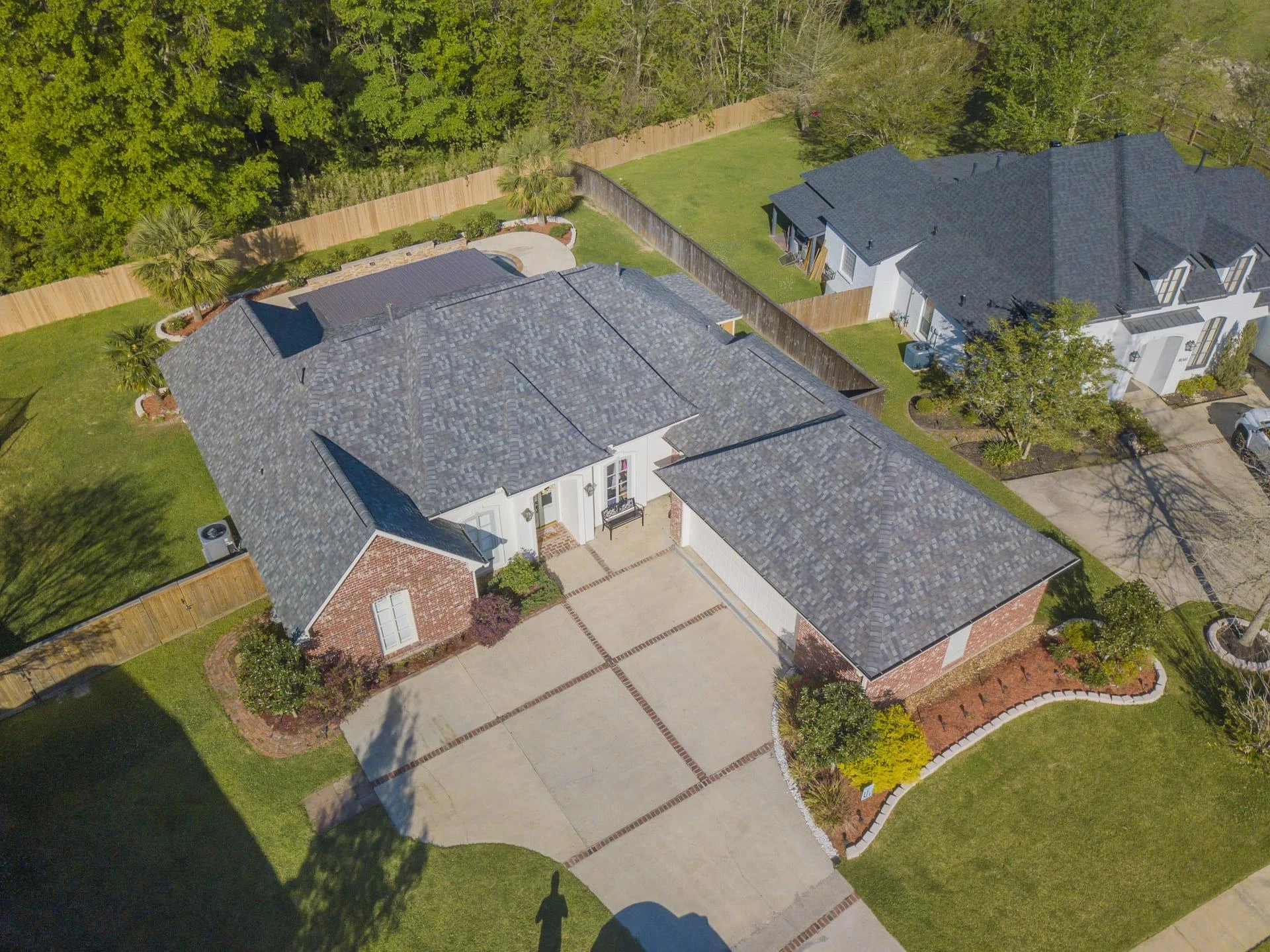 Commercial New Roof Installation: What Business Owners Need to Know