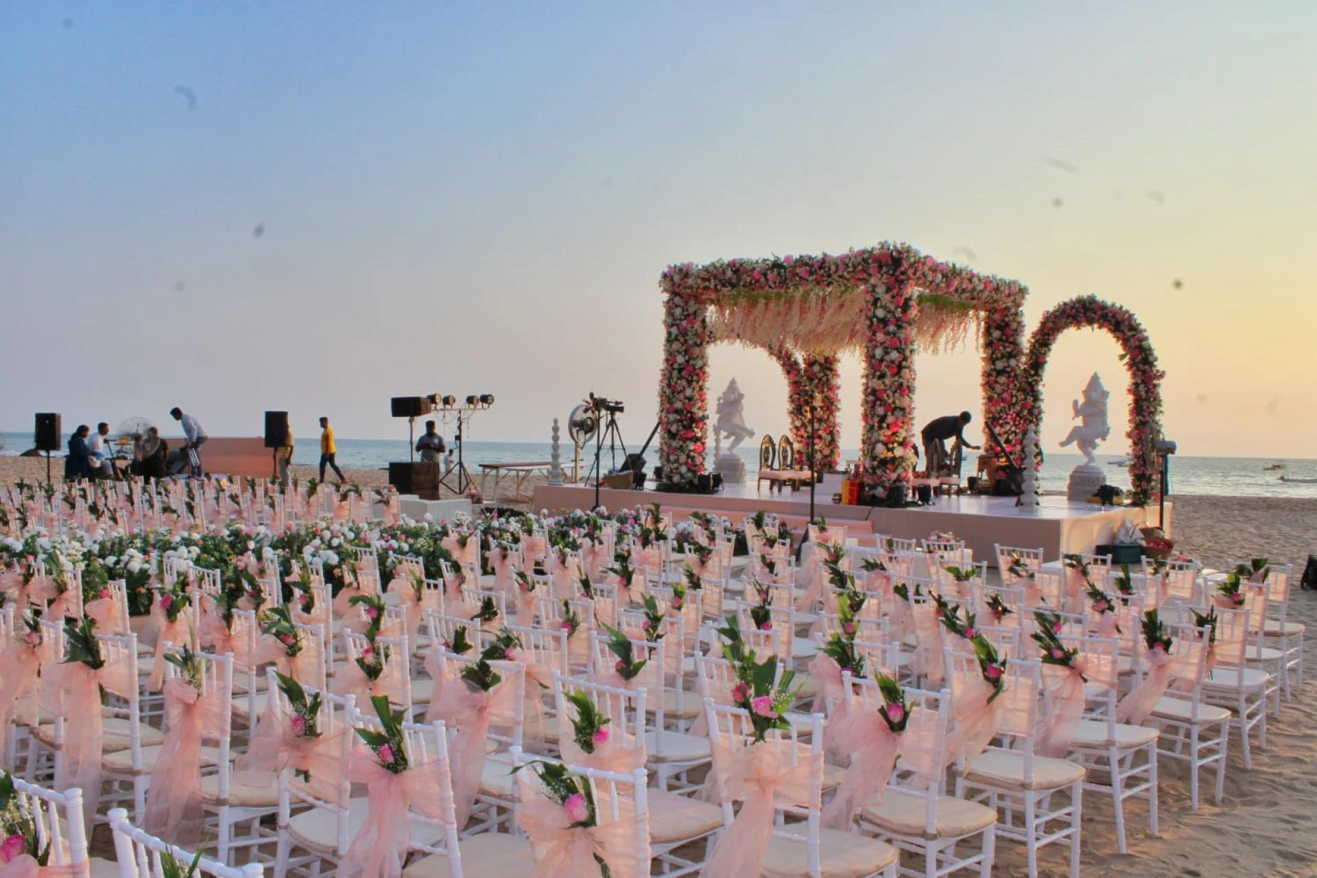 How to Select the Right Resort in Goa for Wedding Functions