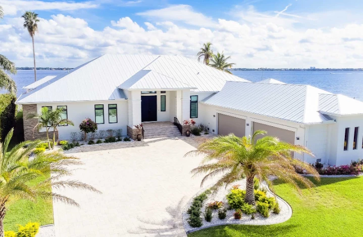 Luxury & Modern Home Trends Shaping Cape Coral Living