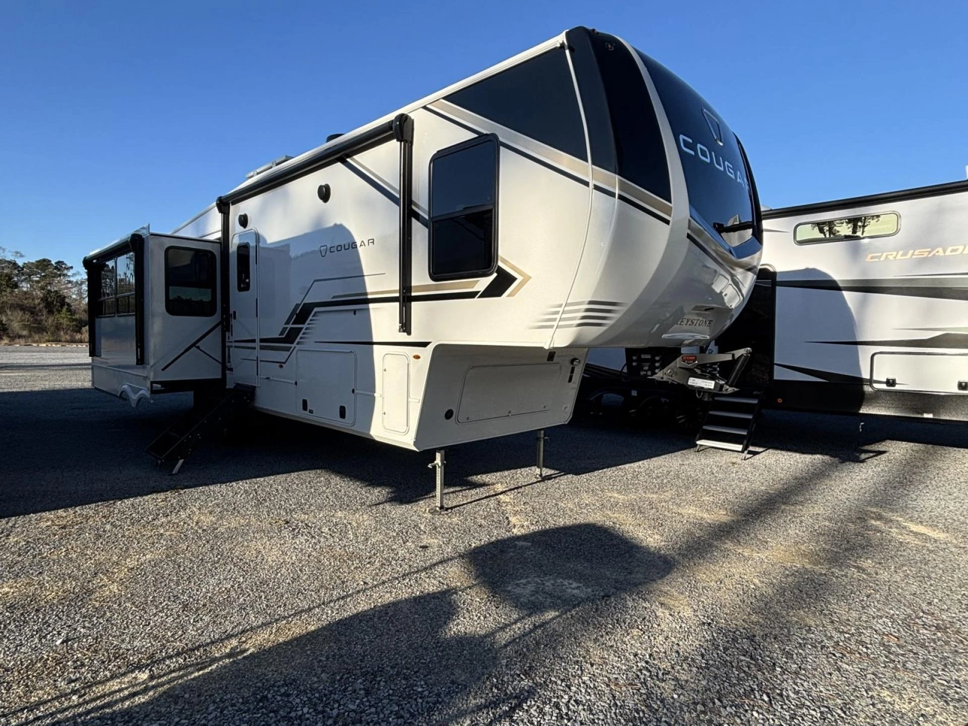 Can You Find Luxury RVs Under $100,000 in Louisiana Markets?