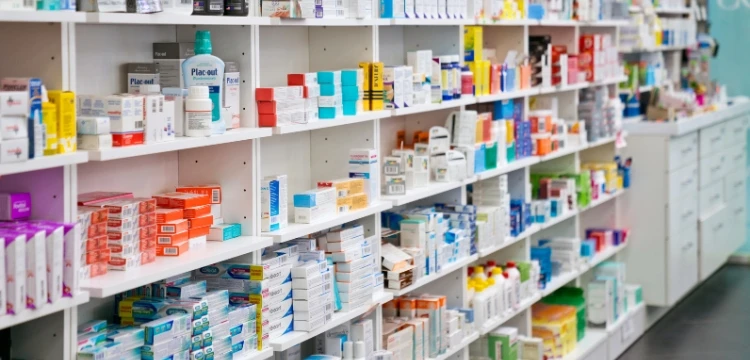 Gondola Display Solutions for Supermarkets and Retail Stores