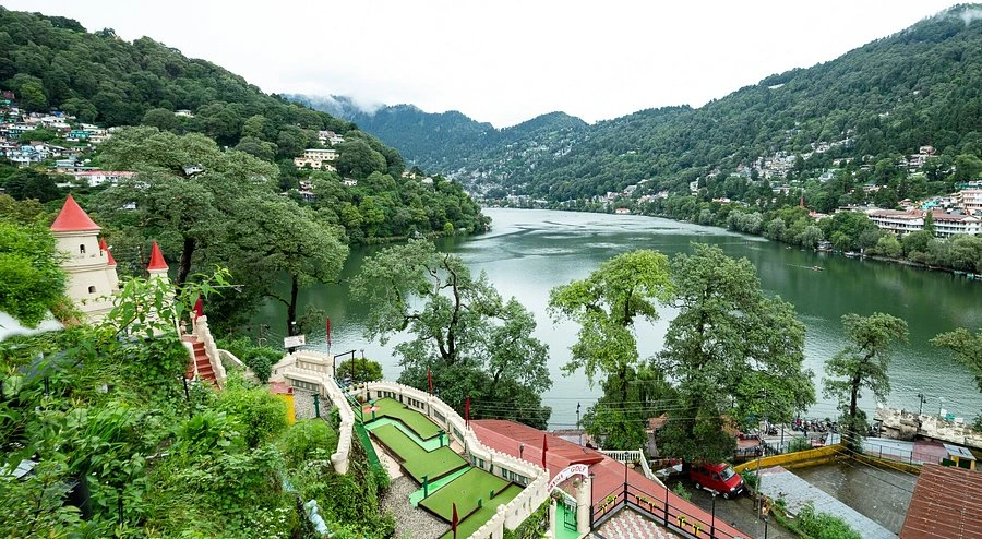 Explore Uttarakhand: Nainital, Mussoorie & Rishikesh Trip Plan