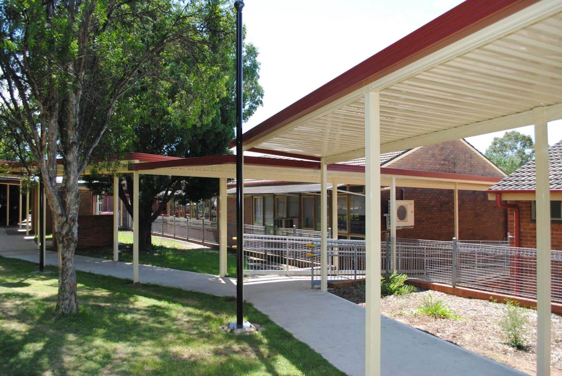 Best Patio Materials For Harsh Australian Weathers