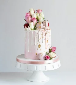 Luxury Celebrations Made Perfect with Custom Cakes Bristol Experts