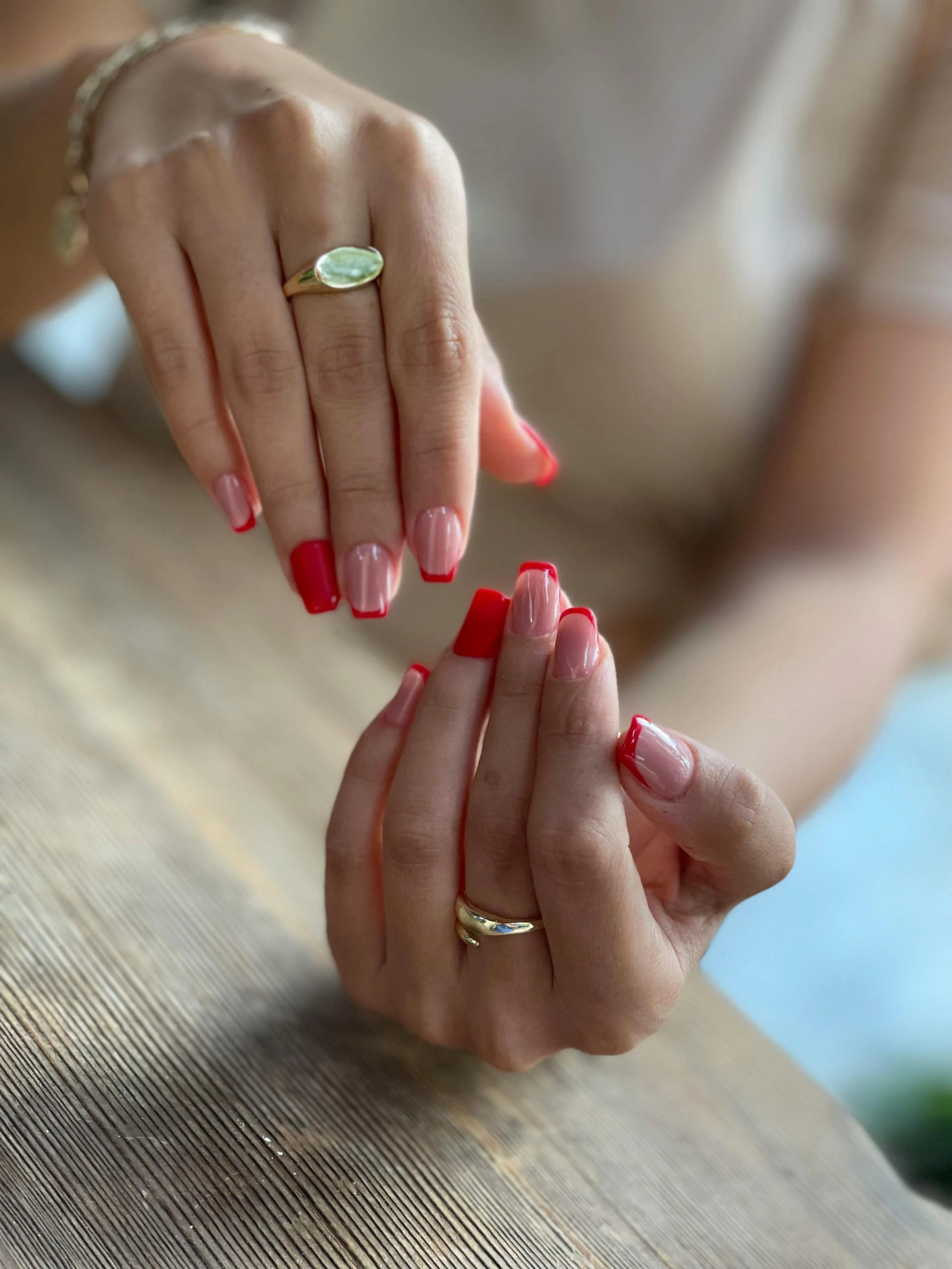 Romantic Valentine’s Day Nail Ideas You Need to Try 💘