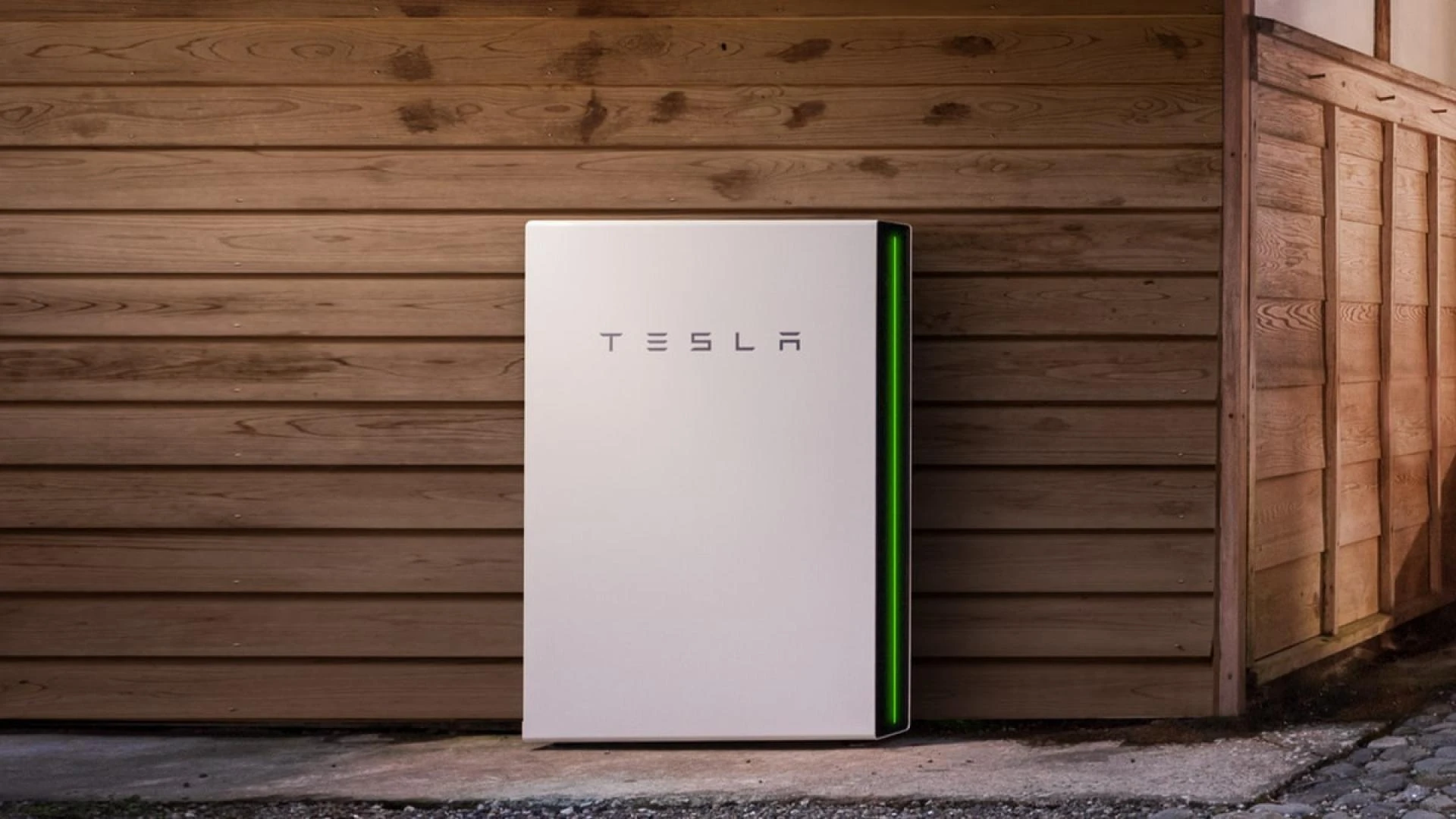 Solar Battery Storage in Melbourne: Tesla Powerwall 3 and Sigenergy
