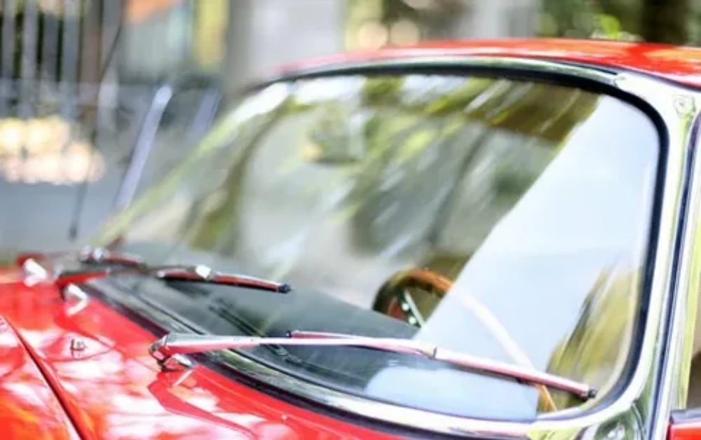 Why Is Authentic Classic Car Glass Important for Vintage Vehicles?