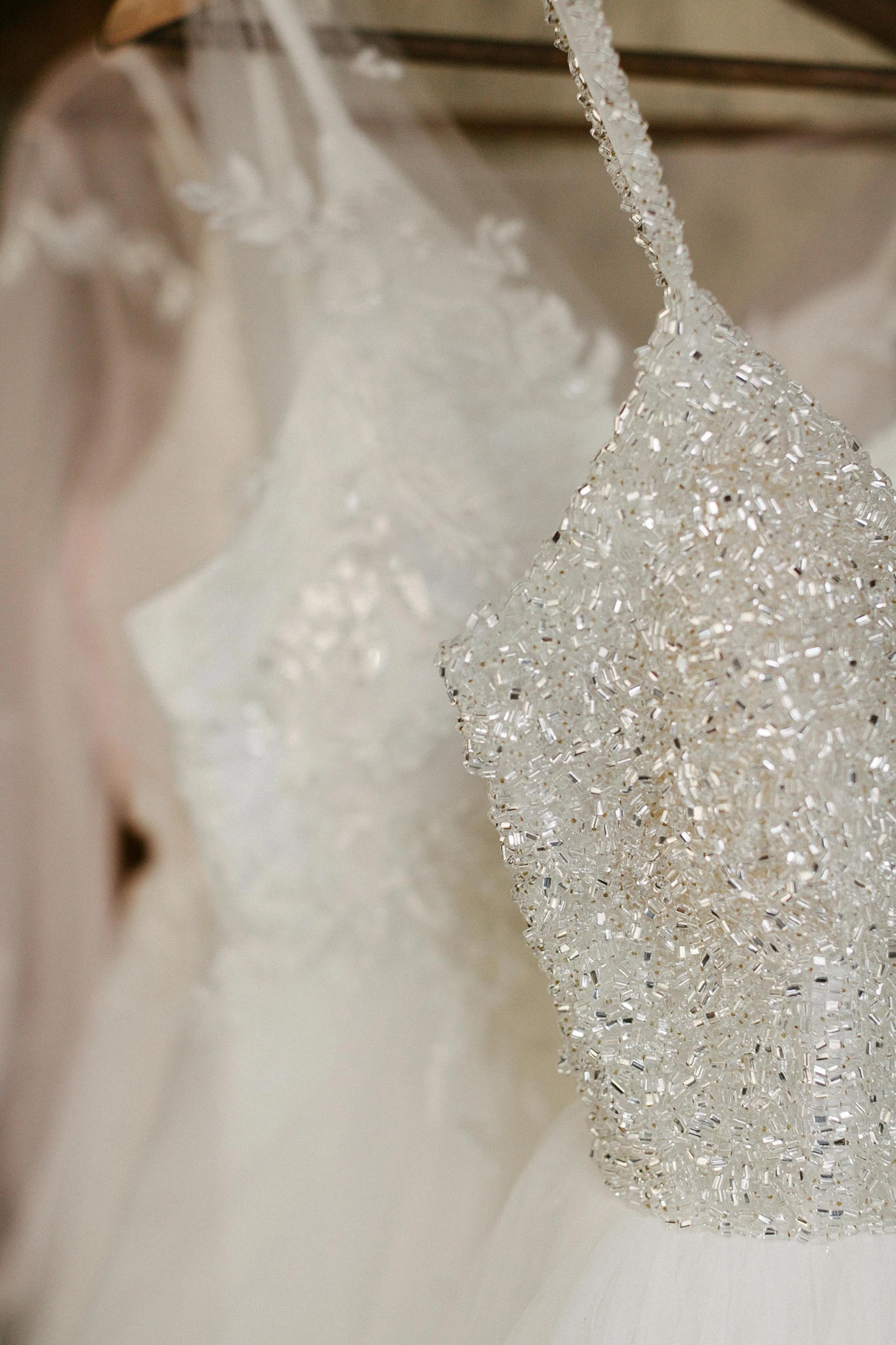 How to Choose a High-End Evening Gown That Flatters Every Silhouette