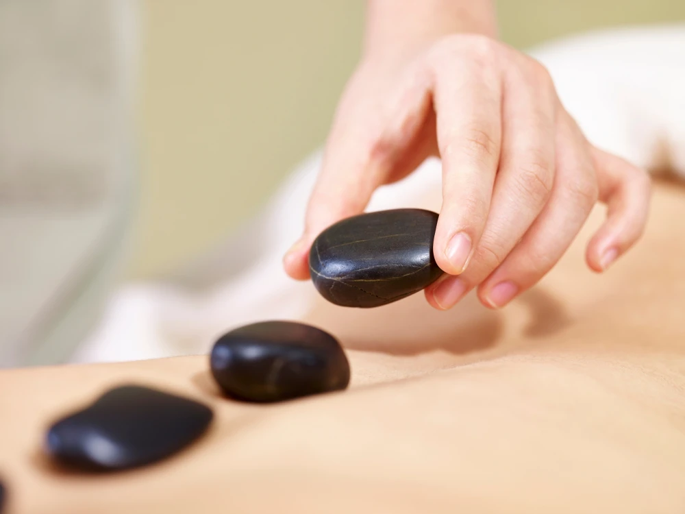 How South Edmonton Residents Use Hot Stone Therapy for Stress Relief