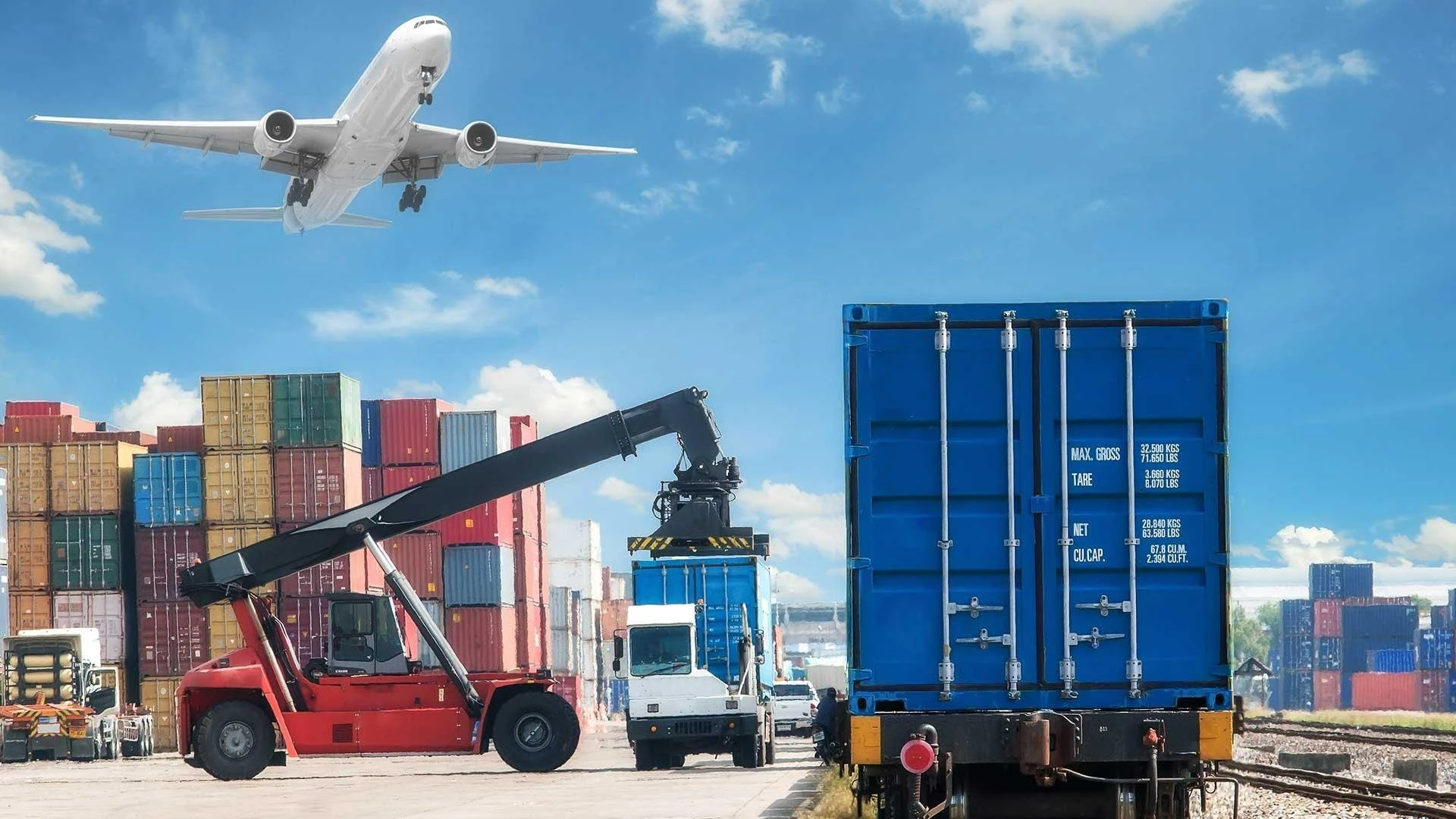 Freight Broker Services: Connecting Domestic Shipping with Export Cargo Forwarding