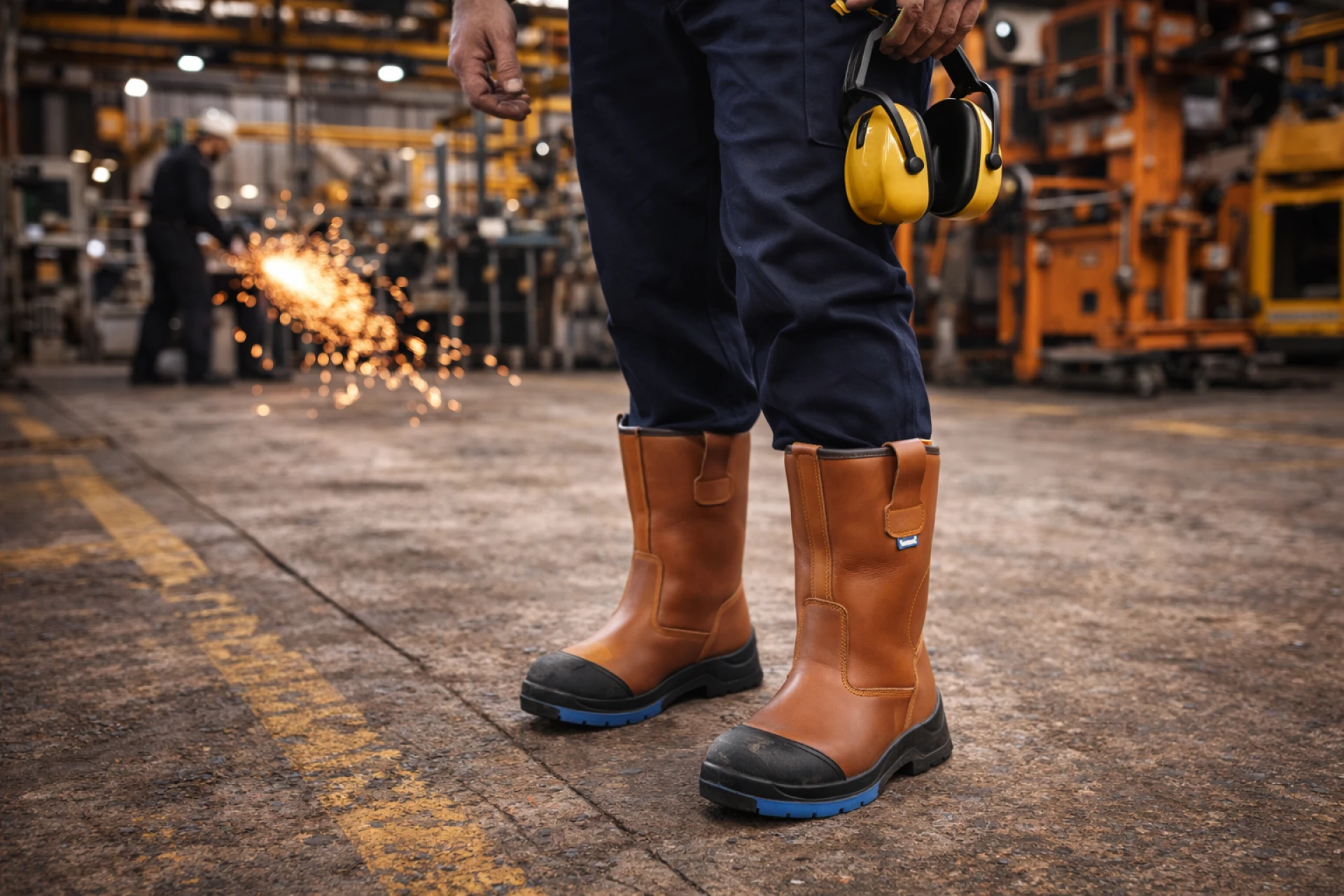 What Are the Best Work Safety Boots for Men in the UK?