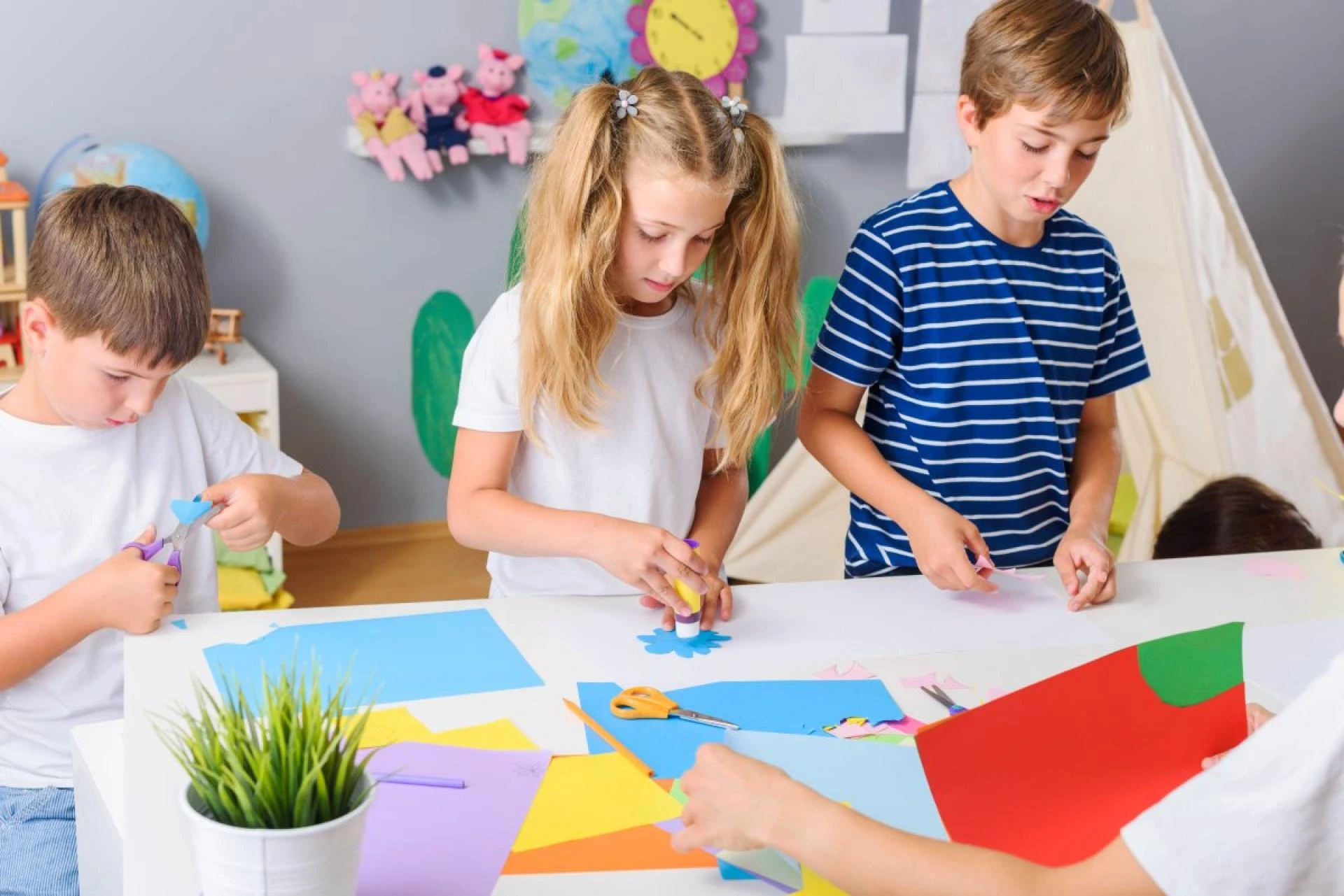 Hobbies for All Ages: Benefits for Children, Teens and Adults