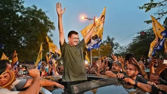 Delhi Court Blasts CBI, Clears Kejriwal, Sisodia in Excise Policy Case