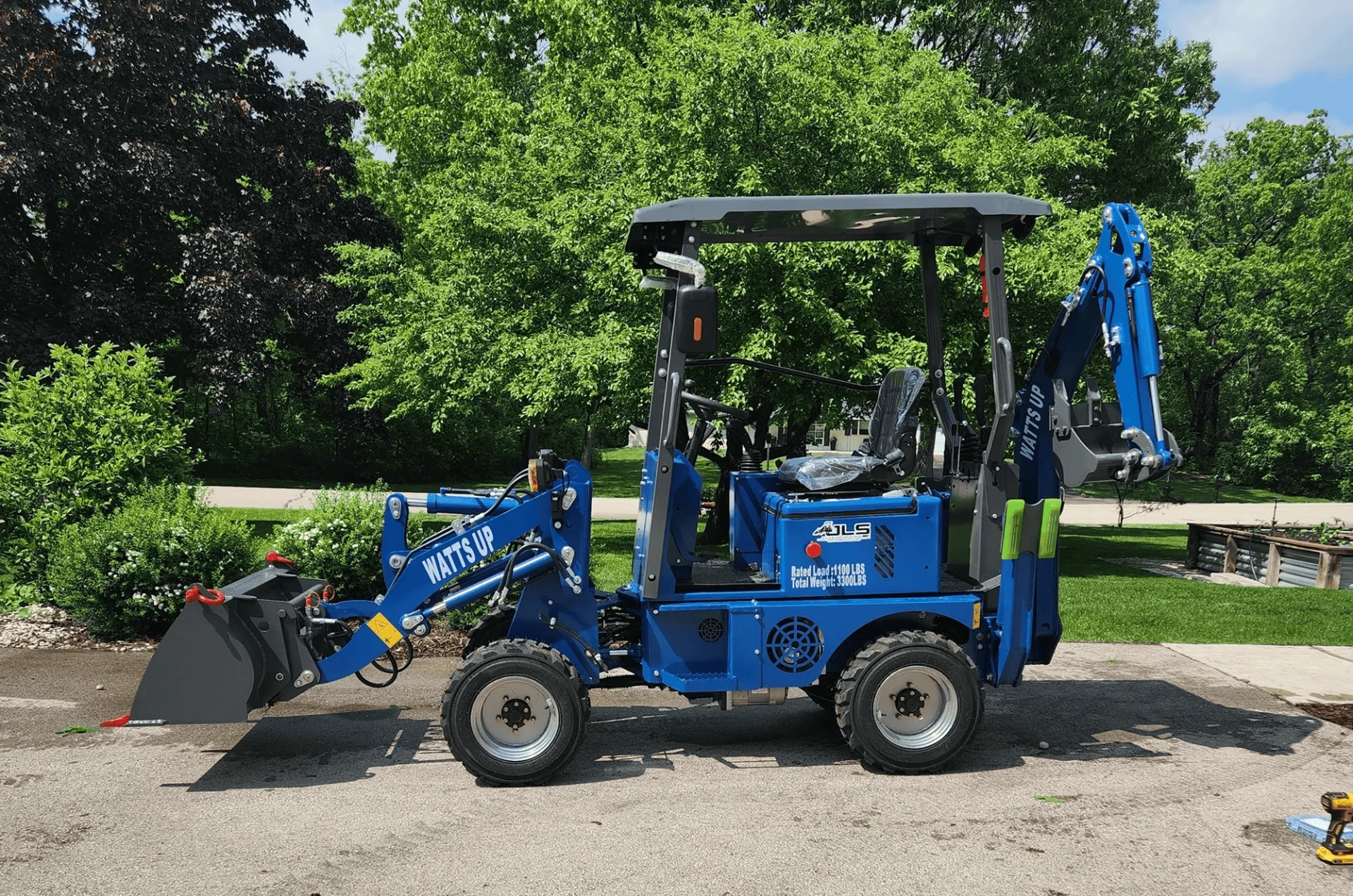 Fuel Efficiency Tips for a Construction Backhoe Machine